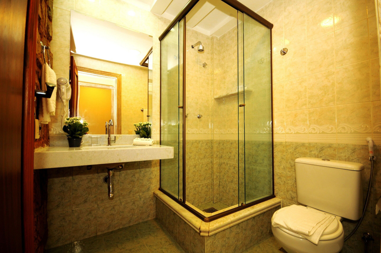 Bathroom 4, Pousada Pelicano, Armação dos Búzios