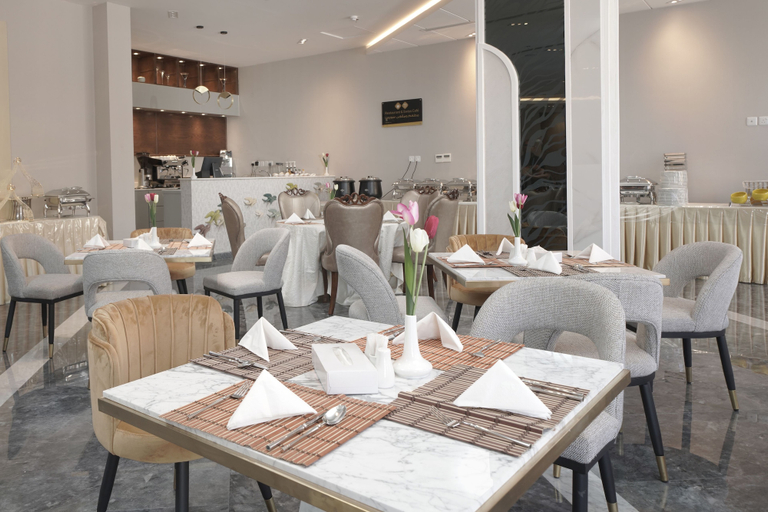 Food & Drinks 5, Swiss In Park Tabuk, Tabuk