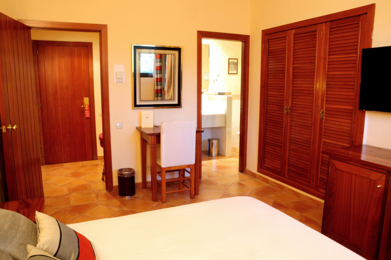 Bedroom 3, Hotel Golf Santa Ponsa, Baleares