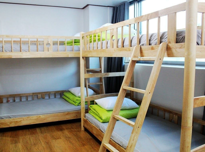 Bedroom 4, Welcome Busan Guesthouse, Dong