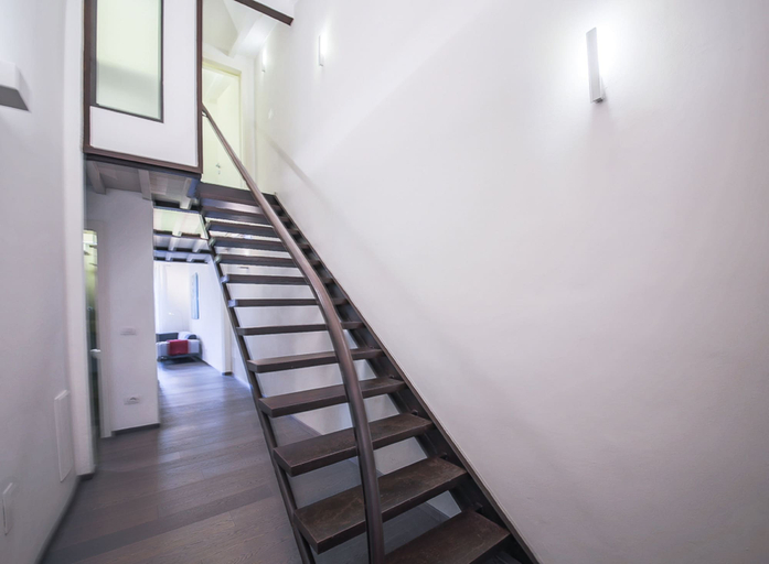 Others 5, Pepi Loft, Florence
