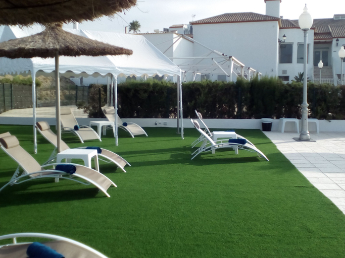 Others 5, Avent Verahotel, Almería