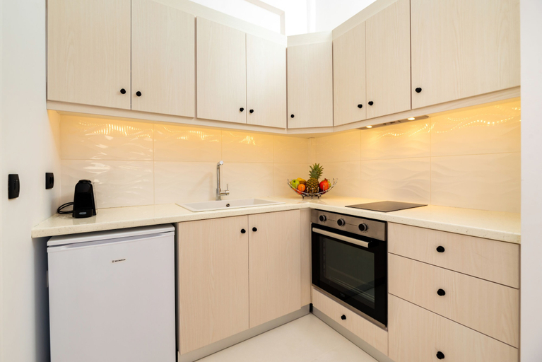 Others 5, Centrio Fira Suites, South Aegean