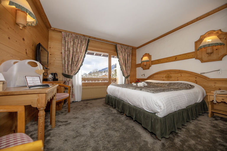 Bedroom 3, Neige et Roc, The Originals Relais, Haute-Savoie