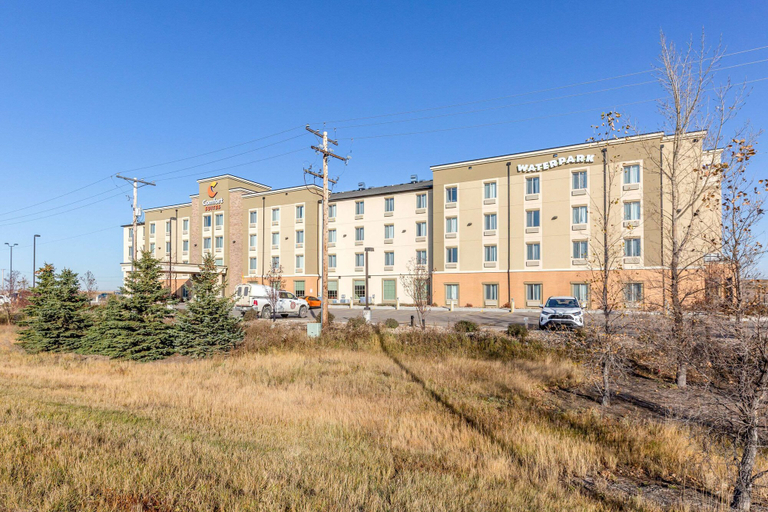 Exterior & Views 2, Comfort Suites Regina, Division No. 6