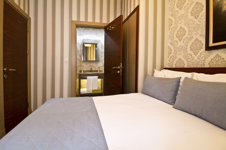 Bedroom 3, Alba Hotel, Beyoğlu