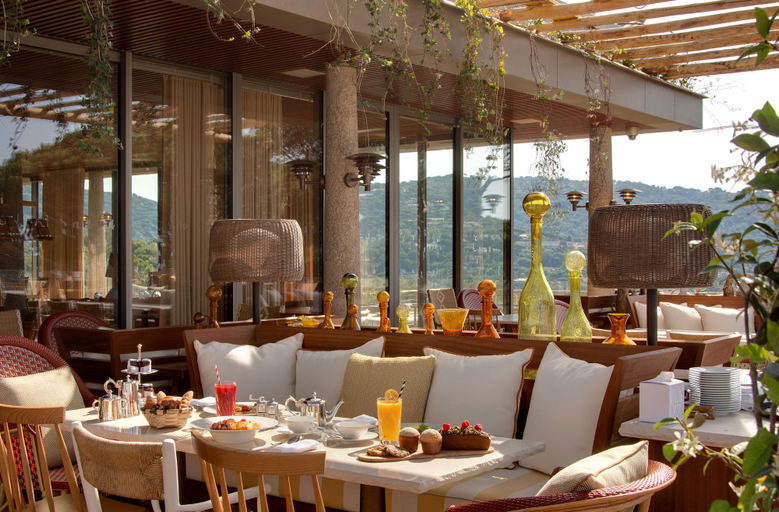 Food & Drinks 5, Lily of the Valley, Var