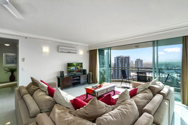 Food & Drinks 5, Crown Towers Resort Private Apartments, Gold Coast