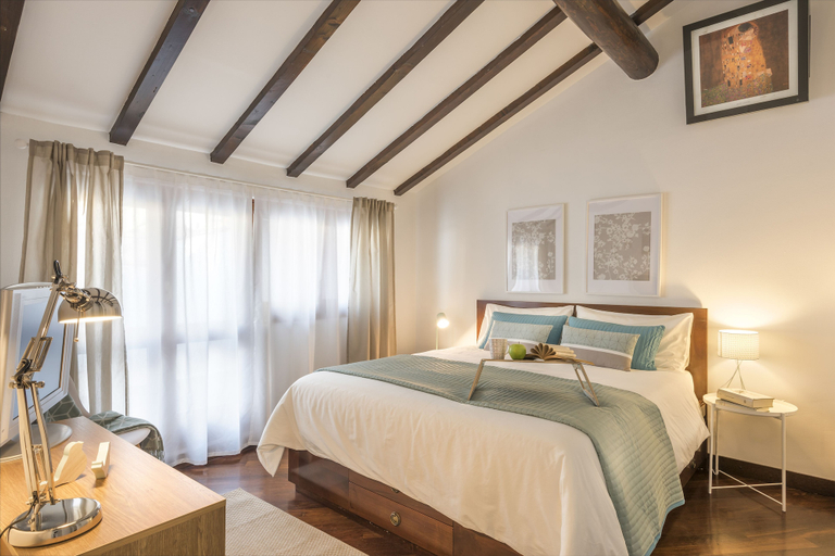 Others 2, Porta Ticinese – RentClass Mansarda, Milano