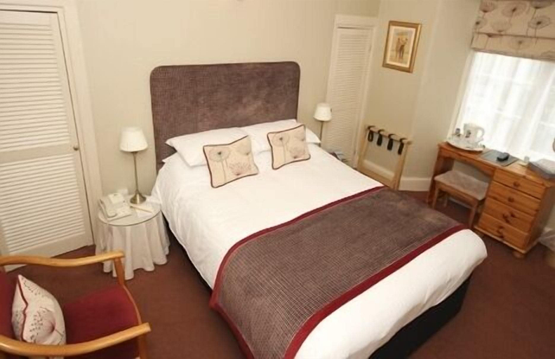 Bedroom 2, Lanteglos Country House Hotel, Cornwall