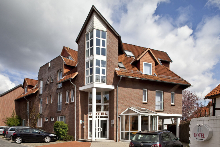 Exterior & Views 2, Hotel Am Braunen Hirsch, Celle