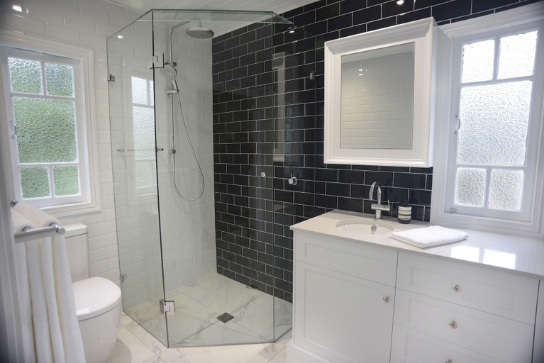 Bathroom 3, Heal House, New Farm