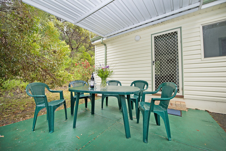 Others 5, Acclaim Pine Grove Holiday Park, Esperance