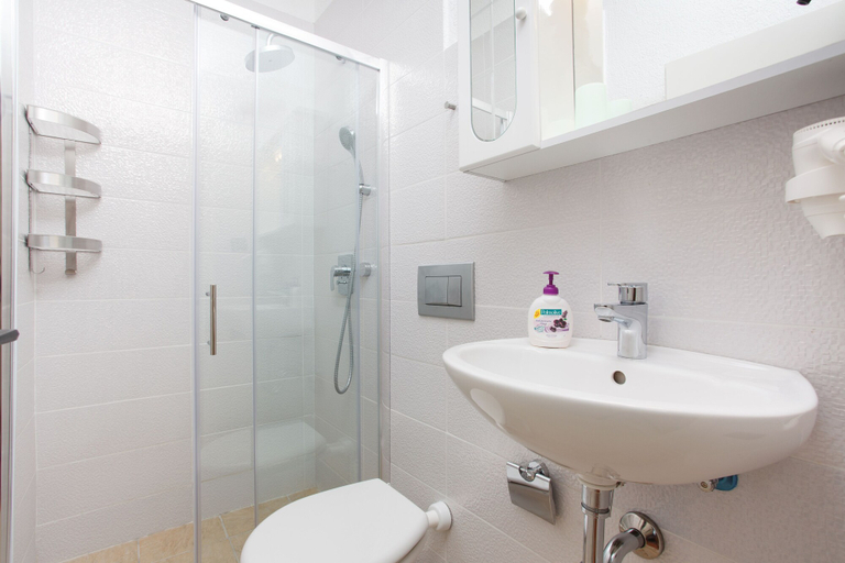 Bathroom 4, Rooms Vinka Tudor, Hvar