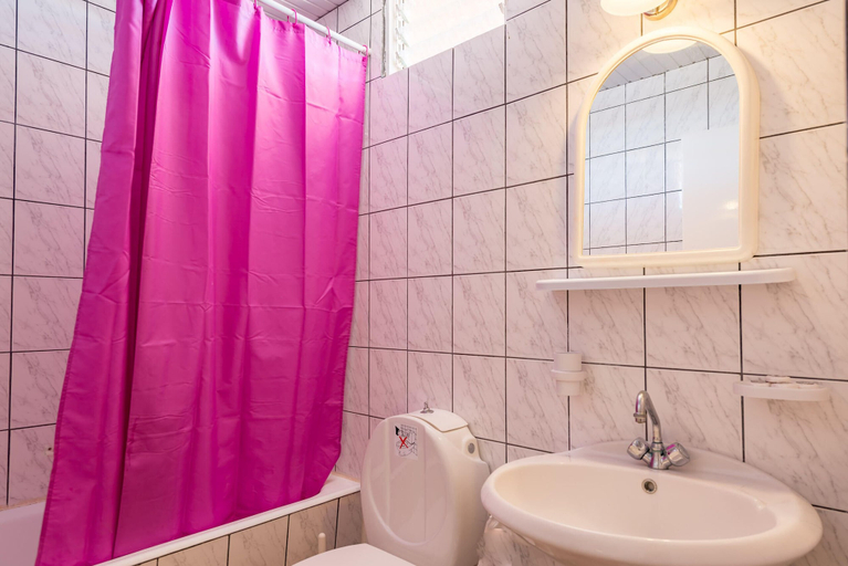 Bathroom 4, Papillon, Ionian Islands