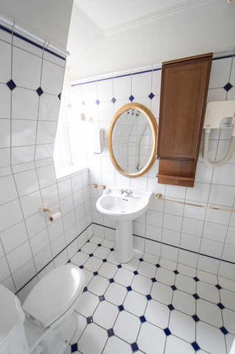 Bathroom 4, Grand Hotel Hønefoss, Ringerike