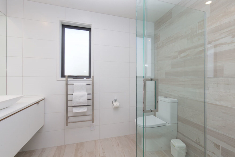 Bathroom, The Krook, Queenstown-Lakes