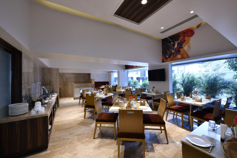 Food & Drinks 4, Hotel Leafio Marigold Marol, Mumbai Suburban
