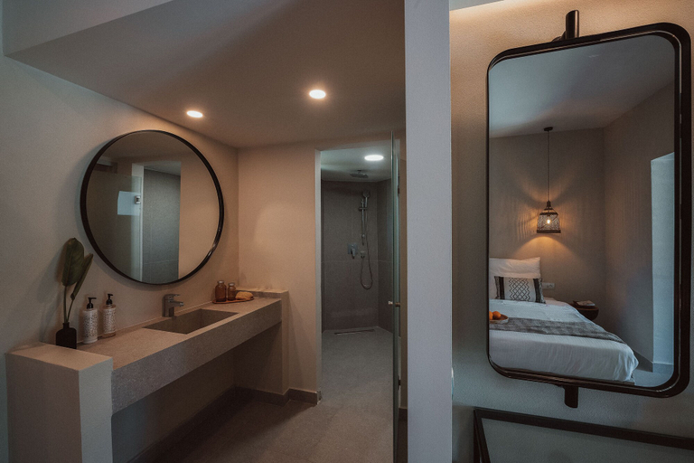 Bathroom 5, Eliros Mare Beachfront Poem Hotel, Crete