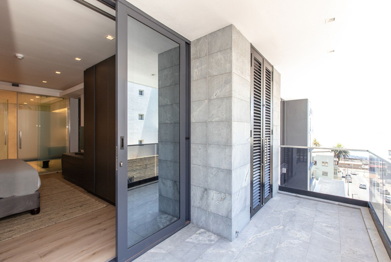 Others 4, Bradway Apartments, City of Cape Town