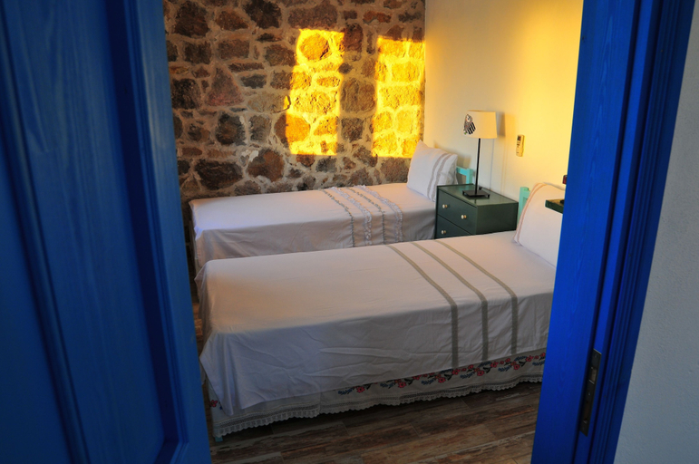 Bedroom 4, Alterna Koy Evi, Ayvacık