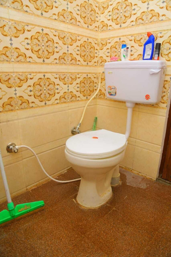 Bathroom 4, Welcome Home Apartments, Garhwal