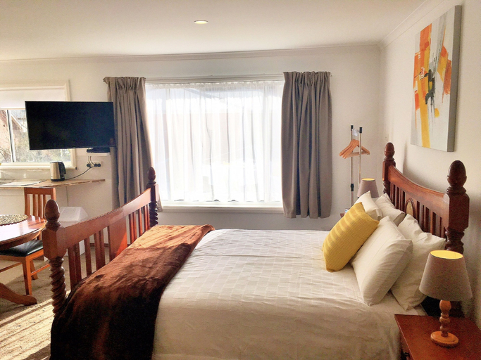Bedroom 3, Motel Mayfair on Cavell, Hobart