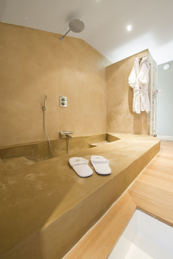 Bathroom 5, Auberge du Sabotier, Luxembourg