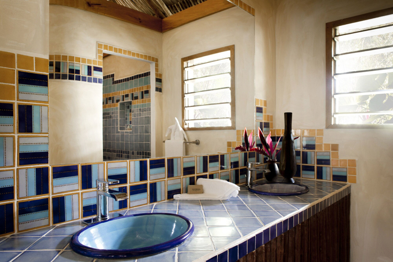 Bathroom 4, Gaia Riverlodge