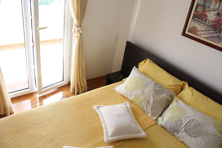Bedroom 2, Comfort Apartments Budva