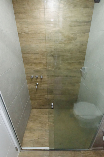 Bathroom 4, Life Villa Morra Unbeatable Studio&Pool, Asunción
