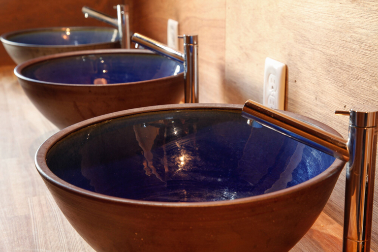 Bathroom 4, Brücke hostel&cafe ARIMA Kobe, Nishinomiya