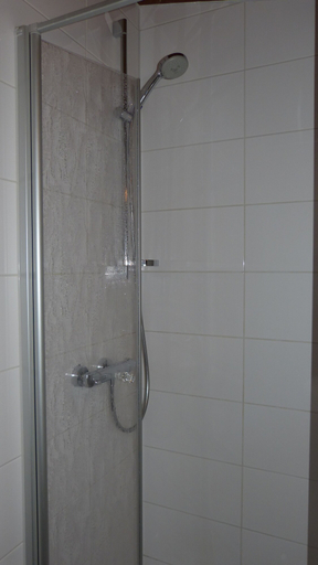 Bathroom 3, Kluster Hof, Rotenburg (Wümme)