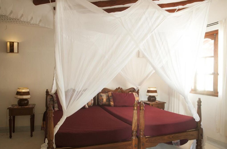 Bedroom 3, Crystal Bay Resort, Kilifi North