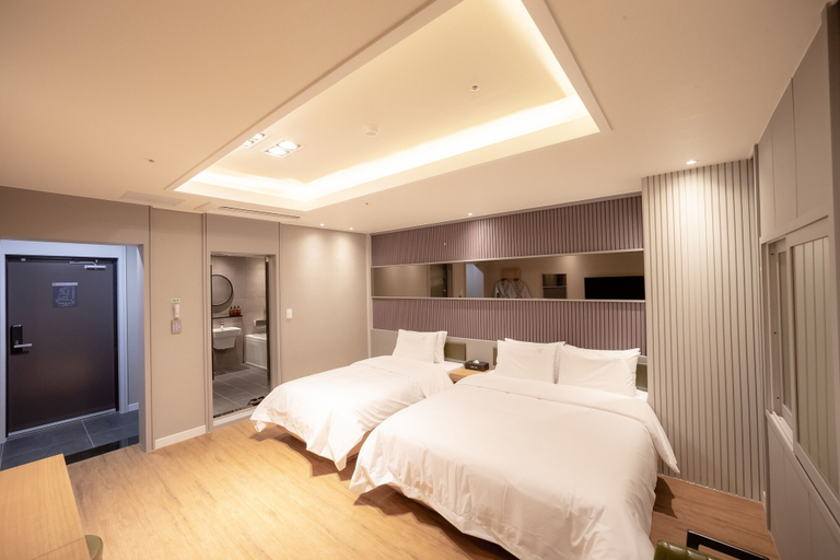 Bedroom 3, Hotel Lin, Jung