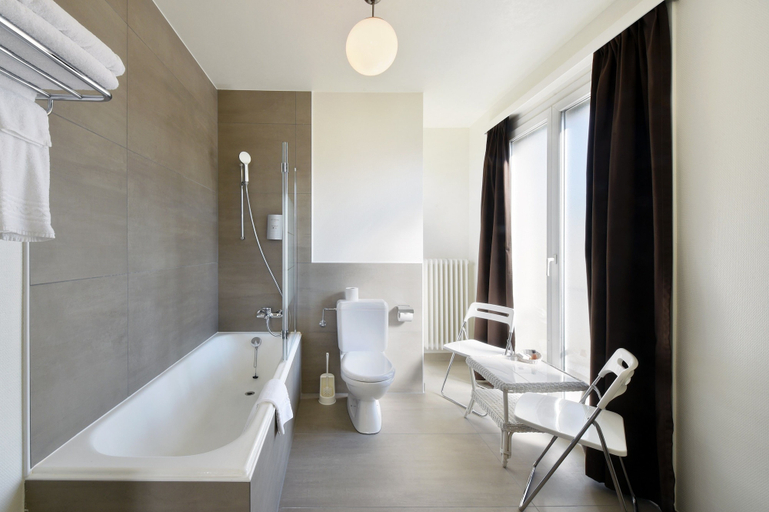 Bathroom 4, Bellerive Hotel, Lausanne
