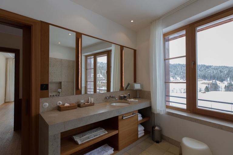 Bathroom 4, Schloss Elmau Luxury Spa Retreat & Cultural Hideaway, Garmisch-Partenkirchen