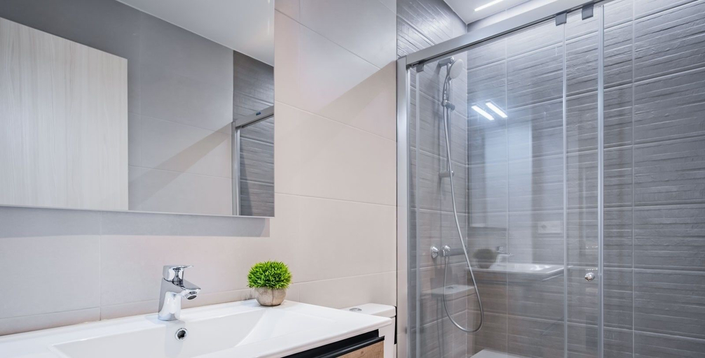 Bathroom 4, Mirotza Rooms, Guipúzcoa