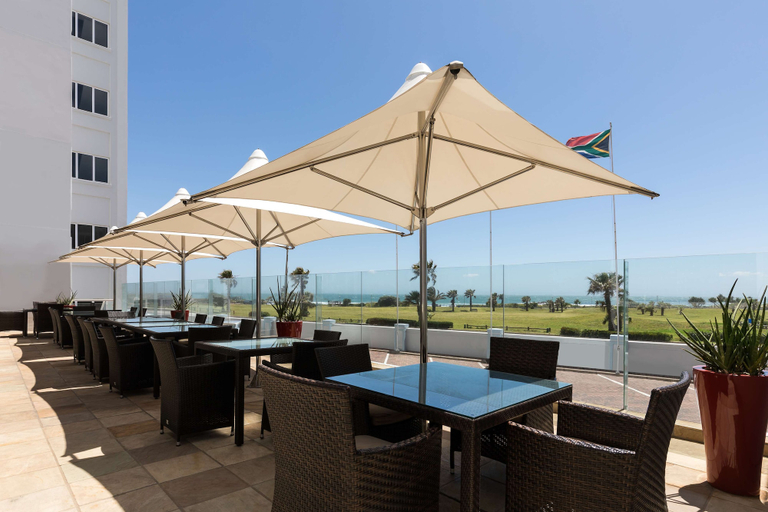 Food & Drinks 2, Southern Sun The Marine, Nelson Mandela Bay