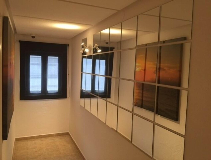 Others 5, Hostal Los Pinos, Baleares