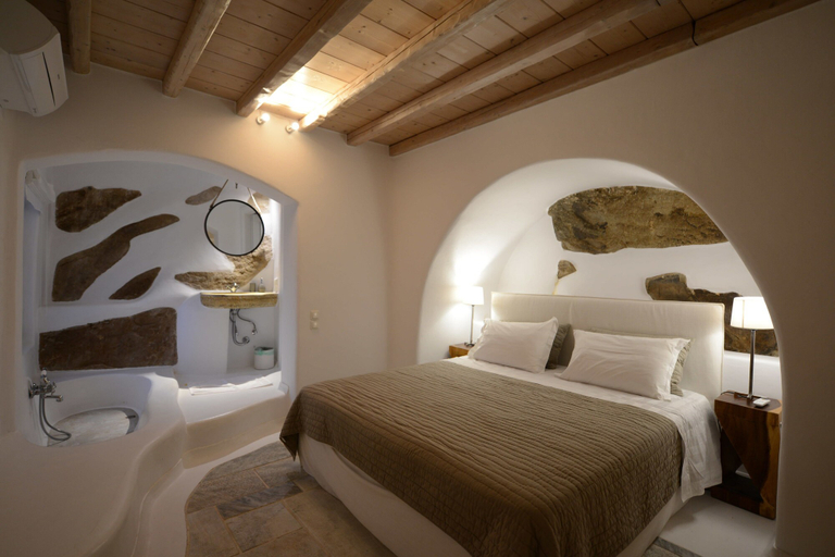 Bedroom 3, Villa Azurite, South Aegean