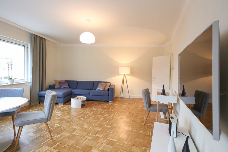 Others 5, Green Mango City Condo, Wien