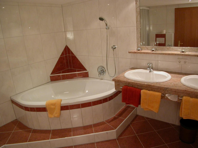 Bathroom 4, Hotel Post Kappl, Landeck