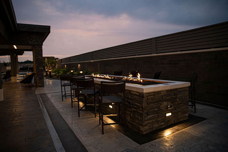 Food & Drinks 5, Courtyard by Marriott Greenville Mauldin, Greenville