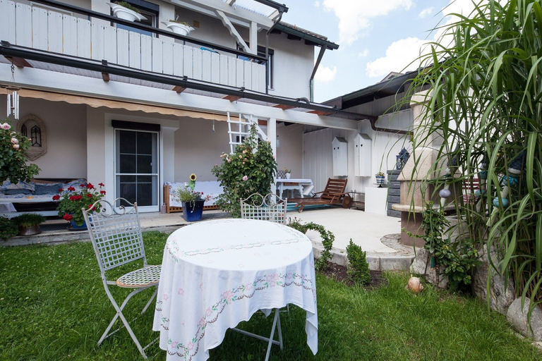 Exterior & Views 2, Ferienwohnungen Eder, Starnberg