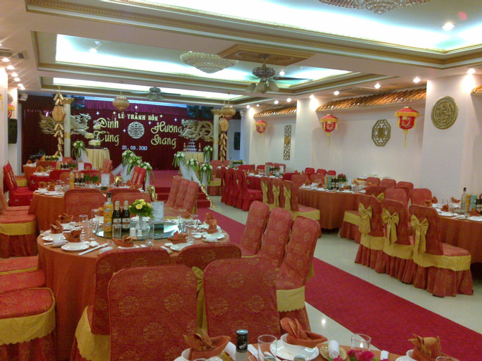 Food & Drinks 5, Classic Hoang Long Hotel, Hồng Bàng
