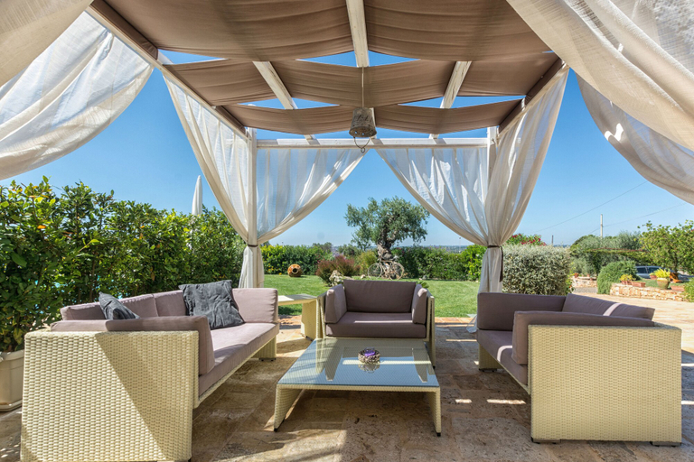 Others 5, Villa Il Saraceno, Brindisi