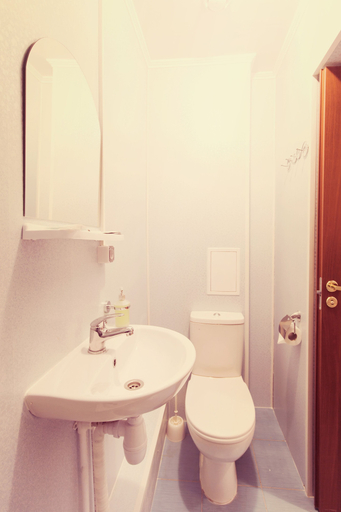 Bathroom 2, Ahouse hotel, South-Western