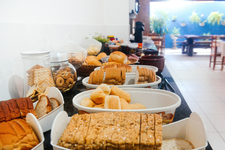 Food & Drinks 5, Pousada e Agencia Serra Azul, Nobres