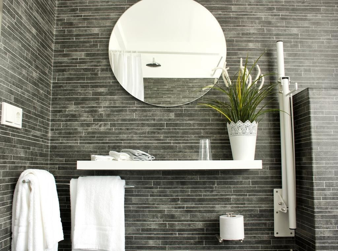 Bathroom 3, Akkeri Guesthouse, Helgafellssveit